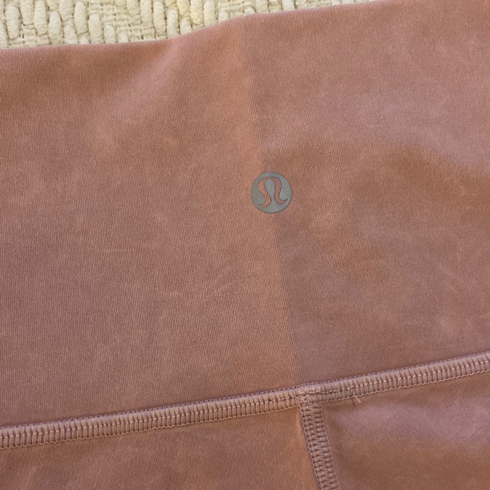 Lululemon leggings